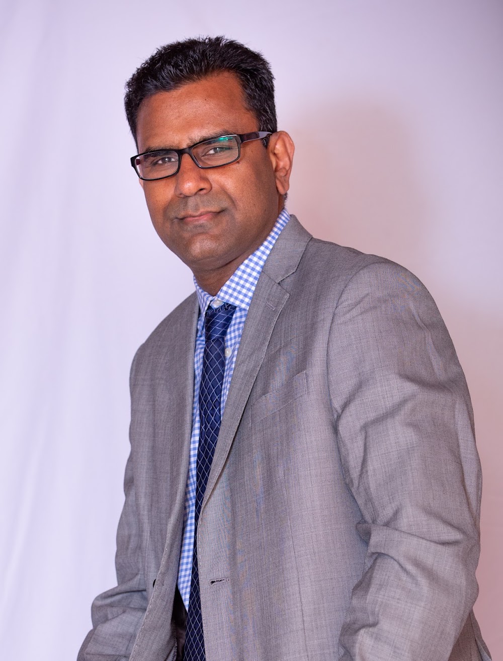 Akilan Kanagaratnam - Re/max Community Realty Inc
