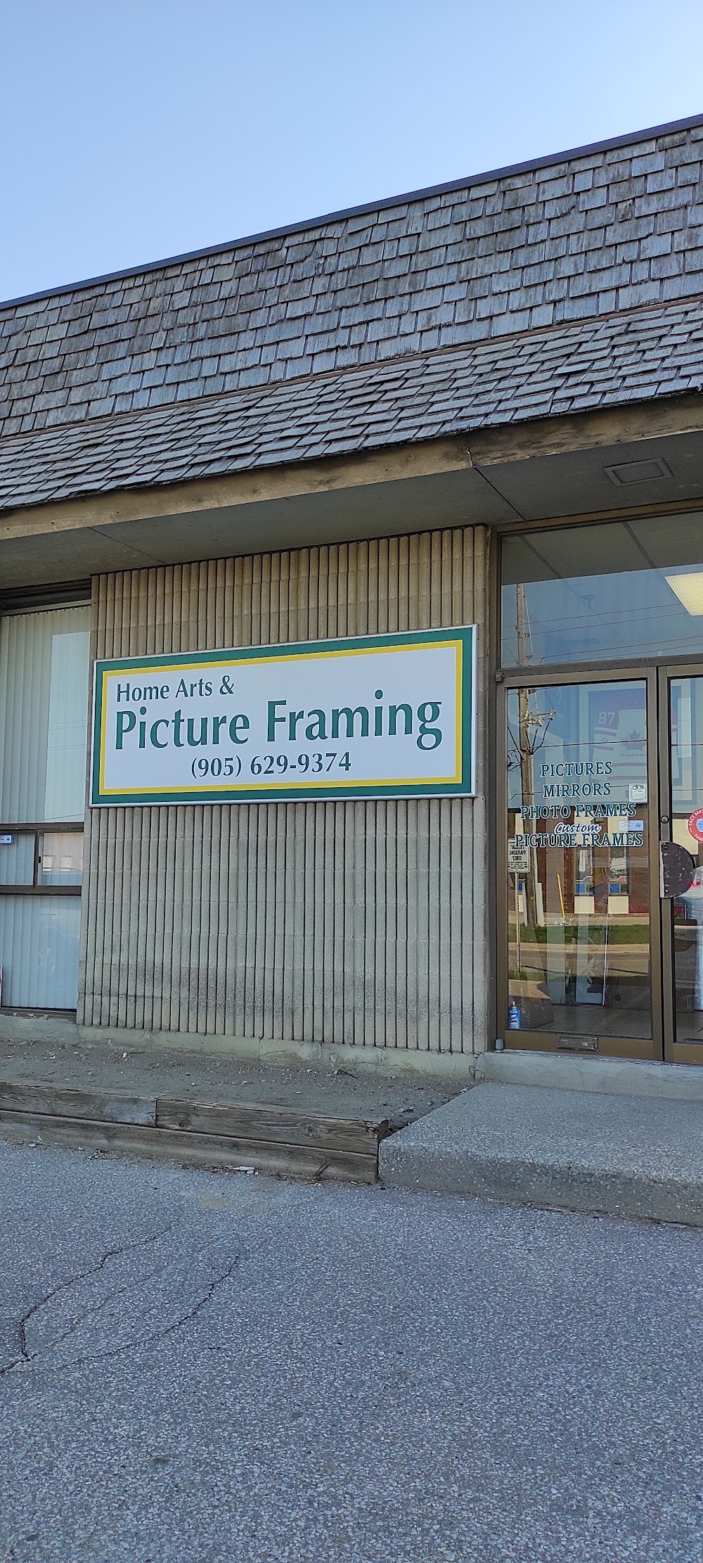 HOME ART & PICTURE FRAMING